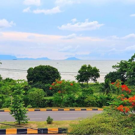 Visal Sak Guesthouse Kep Buitenkant foto